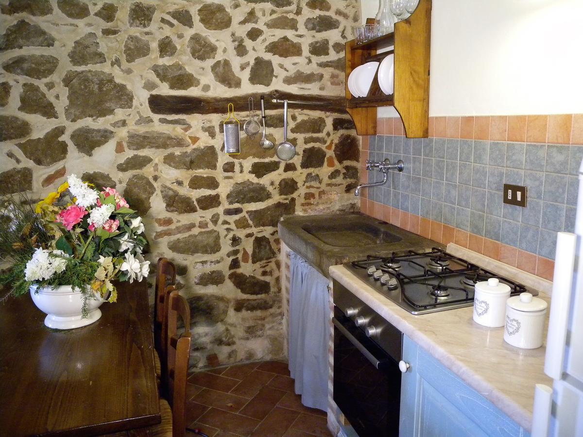 Agriturismo Il Gufo سان مارسيلو بيستويسي الغرفة الصورة