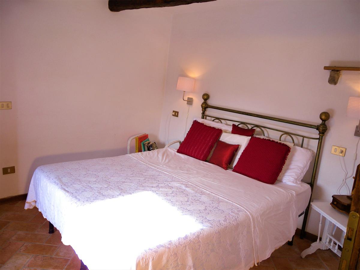 Agriturismo Il Gufo سان مارسيلو بيستويسي الغرفة الصورة
